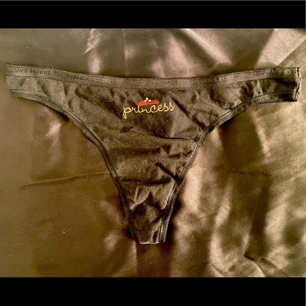 Pink Victoria’s Secret black cotton thong